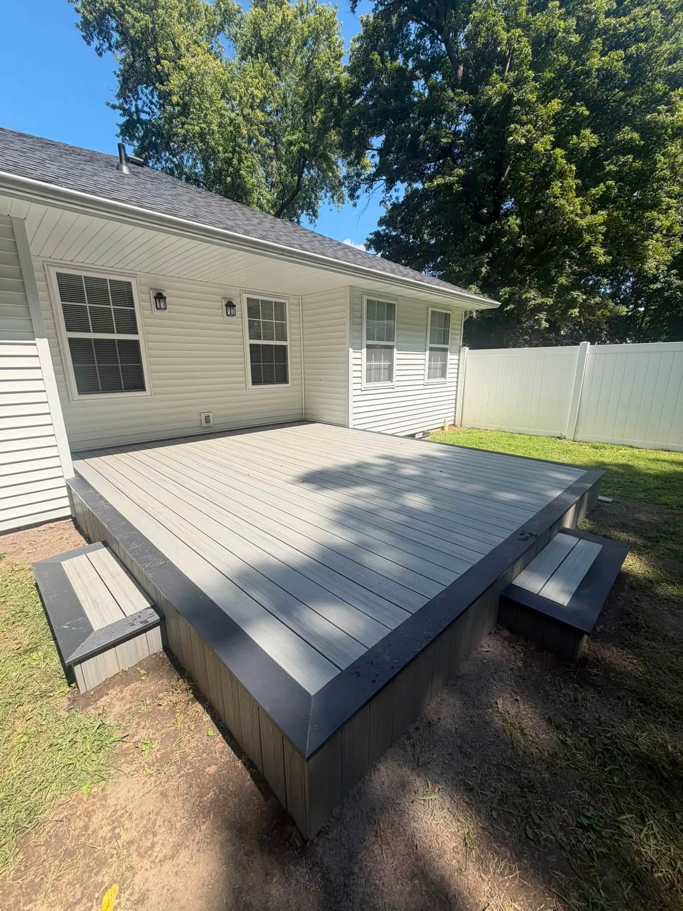 Close view of the finished deck edge and corner